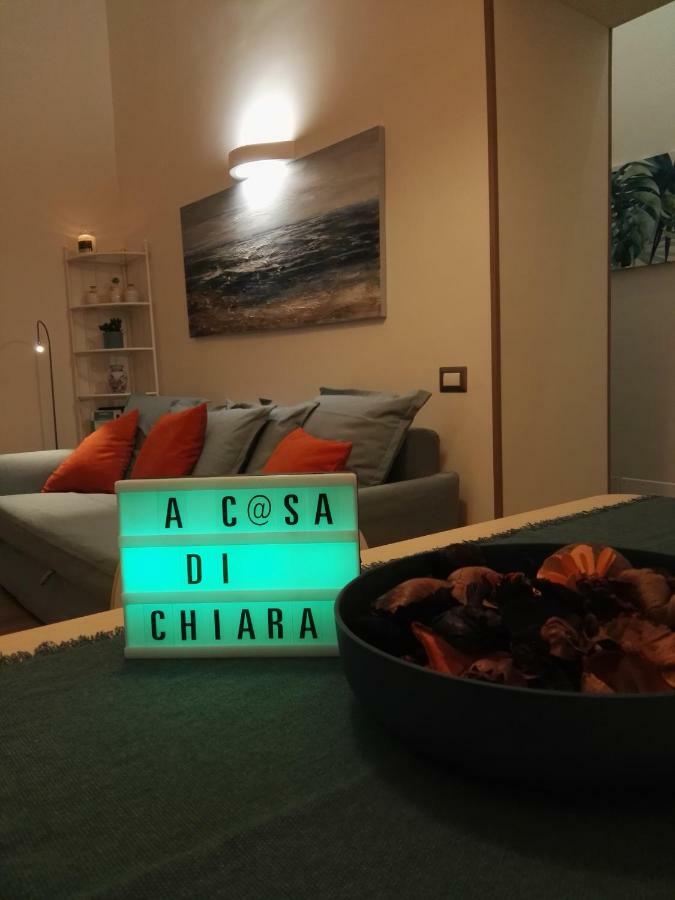 A Casa Di Chiara Apartment Naples Exterior photo