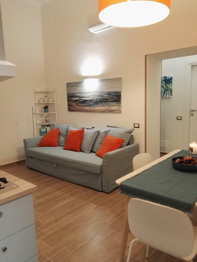 A Casa Di Chiara Apartment Naples Exterior photo